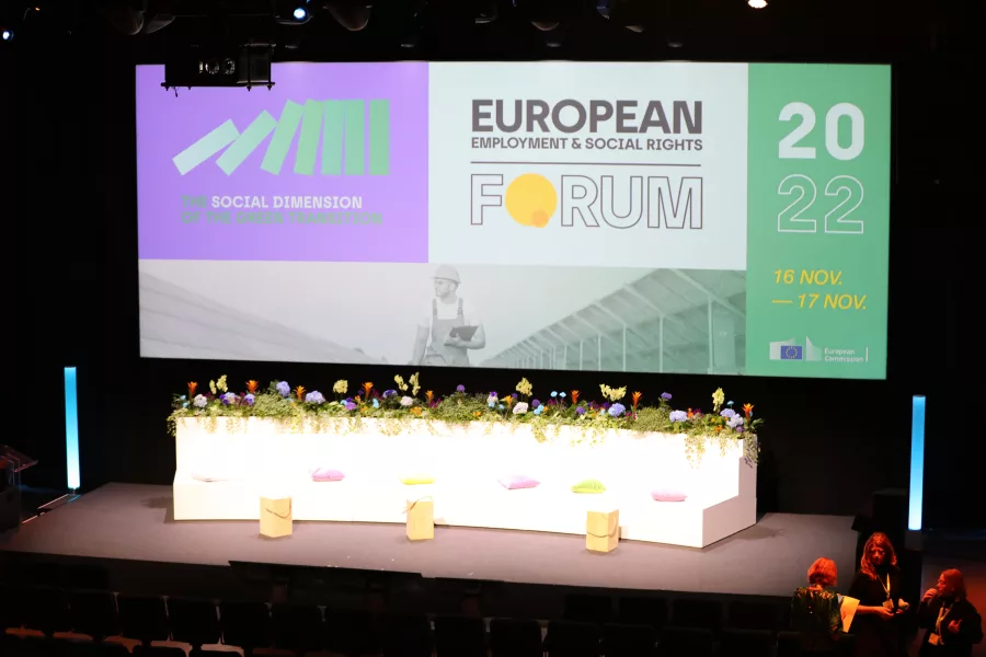 Conferentie in The Egg - Europese forum