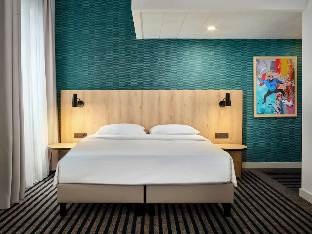 Radisson Midi